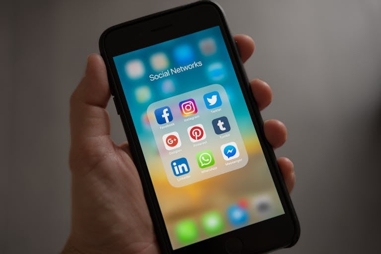 Dofinansowanie na telefon – jak uzyskać wsparcie na zakup sprzętu elektronicznego?